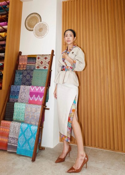 Hand-Embroidered Hemp Set