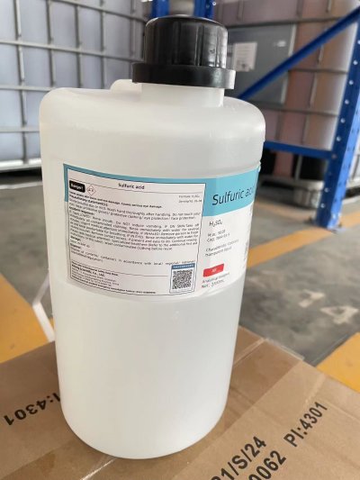Sodium acetate trihydrate