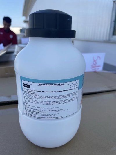 Sodium acetate anhydrous