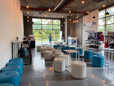 Phiphi island - Khai (Exclusive)