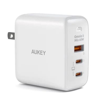 อะแดปเตอร์ AUKEY Wall Charger 1 USB-A / 2 USB-C White