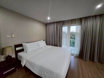 Rawi Waree Residence | Nimmanhemin Soi 15