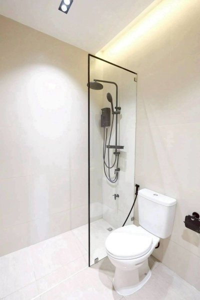 Hillpark 2 Condo, Jed Yod