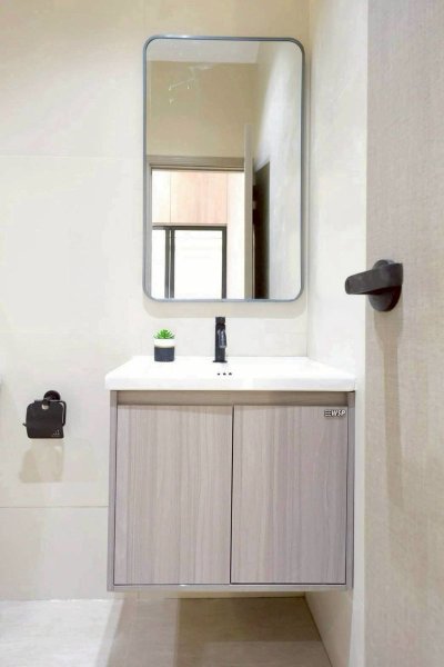 Hillpark 2 Condo, Jed Yod