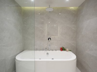 Hillside 4 Condominium