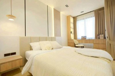 Hillpark 2 Condo, Jed Yod