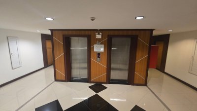 Grand Sirithara Condo