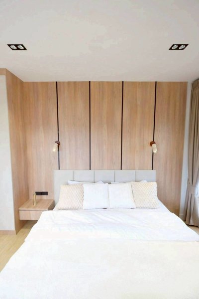 Hillpark 2 Condo, Jed Yod