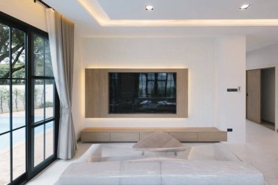 Modern Pool Villa in San Sai