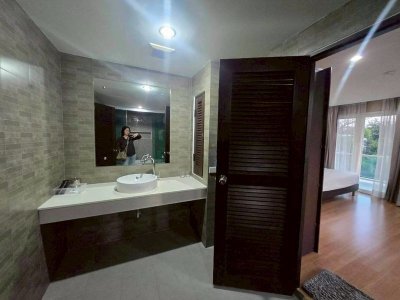 Rawi Waree Residence | Nimmanhemin Soi 15