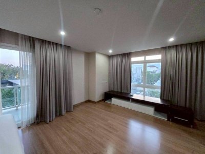 Rawi Waree Residence | Nimmanhemin Soi 15