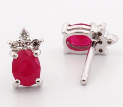 14K Earring White Gold