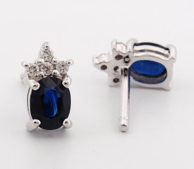 14K Earring White Gold