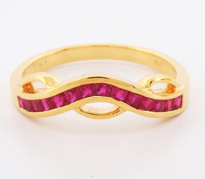18K Ring Gold