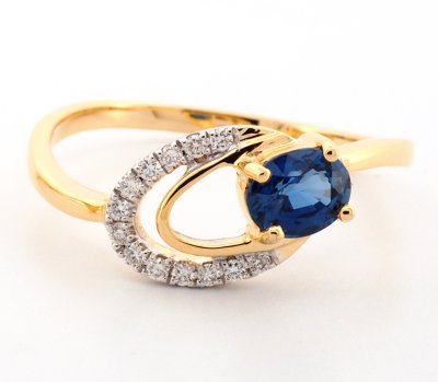 18K Ring Gold
