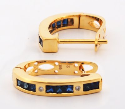 18K Earring Gold