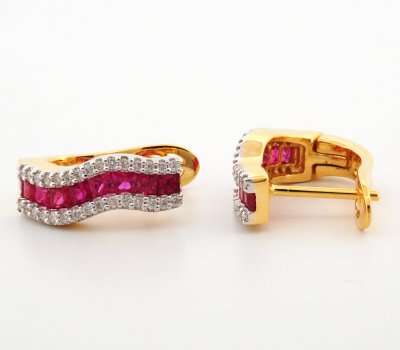9K Earring Gold