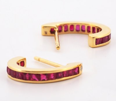 9K Earring Gold