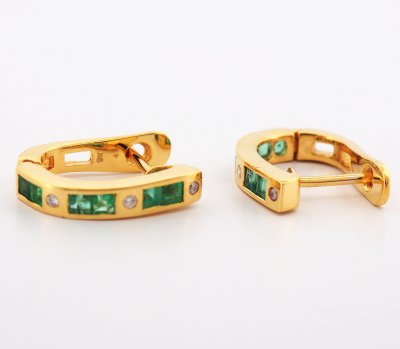 9K Earring Gold