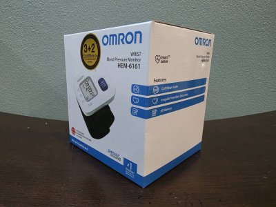 เครื่องวัดความดันทางข้อมือ OMRON HEM-6161