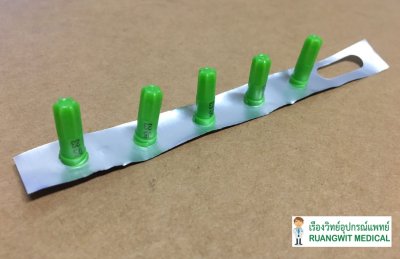 3M Curos Disinfecting Cap Strip For Male Luer เขียวยาว