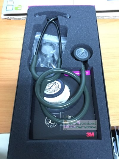หูฟัง 3M Classic III Dark Olive Green หัวควันบุหรี่ [5812]