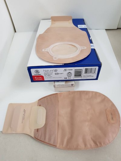 ถุงอุจจาระ Convatec Natura Drainable Pouch ขุ่น มีตัวกรองกลิ่น ระบายแก๊ส 57 mm (416420) (1 ชิ้น)