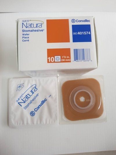 แป้น Convatec Sur-Fit Natura Stomahesive รุ่นพื้นฐาน 38 มม. (401574) (1 ชิ้น)