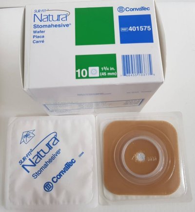 แป้น Convatec Sur-Fit Natura Stomahesive รุ่นพื้นฐาน 45 มม. (401575) (1 ชิ้น)