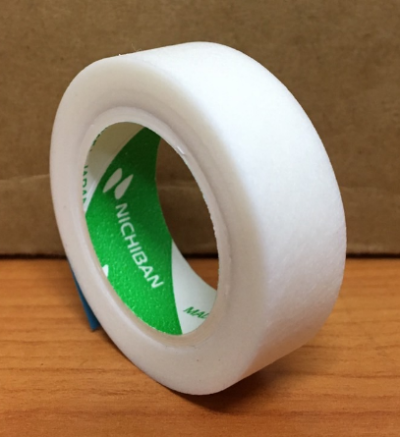 Nichipore Surgical Tape สก๊อตเทปปิดแผล (เยื่อกระดาษเหมือน Micropore) (1 ม้วน)