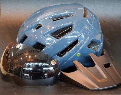 หมวก Dahon Integrated Helmet W/USB Light