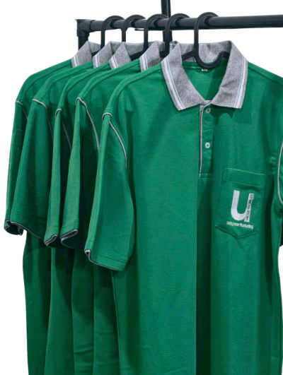 เสื้อโปโลสีเขียวปกเทา (ฝ่ายผลิต)