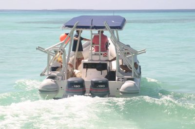 เรือยางท้องแข็ง AB Inflatables รุ่น Profile F24