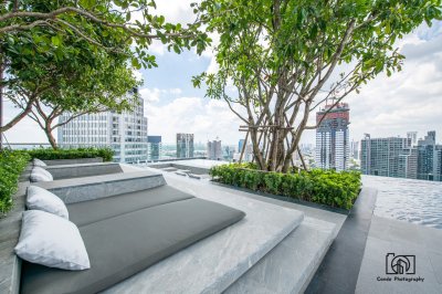 Laviq Sukhumvit 57