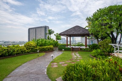 The Star Estate at Rama III