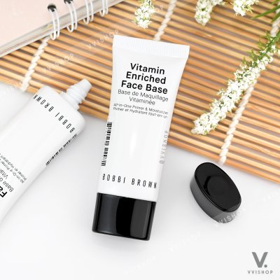 Bobbi Brown Vitamin Enriched Face Base