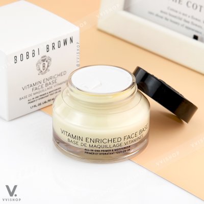 Bobbi Brown Vitamin Enriched Face Base