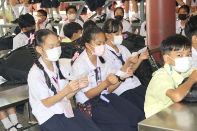 วจนพิธีกรรมถวายเกียรติ แด่...แม่พระมหาทุกข์