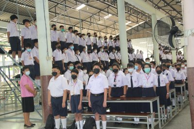 ต้อนรับคณะผู้บริหารโรงเรียนวีรศิลป์ ในวันเปิดภาคเรียนที่ 1 ปีการศึกษา 2565