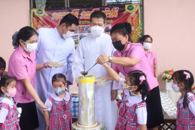 เปิดกิจกรรมวันอาสาฬหบูชาและวันเข้าพรรษา