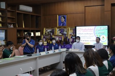 คณะศึกษาดูงาน จากโรงเรียนสฤษดิเดช จ.จันทบุรี