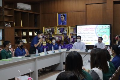 คณะศึกษาดูงาน จากโรงเรียนสฤษดิเดช จ.จันทบุรี