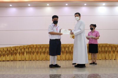ประกาศผลการดำเนินงานและมอบเกียรติบัตร ห้องเรียนสีขาว ระดับดีเด่น ประจำเดือน มิถุนายน