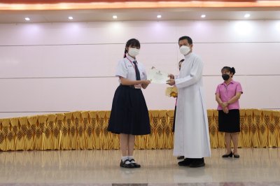 ประกาศผลการดำเนินงานและมอบเกียรติบัตร ห้องเรียนสีขาว ระดับดีเด่น ประจำเดือน มิถุนายน