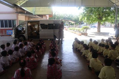 กิจกรรมโครงการวิทยากรท้องถิ่น เรื่อง วิธีการเอาตัวรอดเมื่อติดอยู่ในรถ