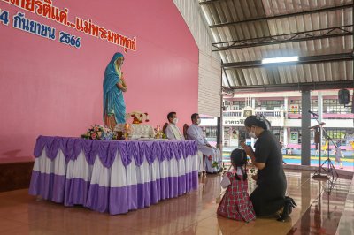 วจนพิธีกรรมถวายเกียรติแด่แม่พระมหาทุกข์