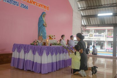วจนพิธีกรรมถวายเกียรติแด่แม่พระมหาทุกข์