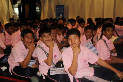 นักเรียนระดับชััน ม.1-2 เข้าชมงานมหกรรมวิทยาศาสตร์และเทคโนโลยี ณ อิมแพคเมืองทองธานี