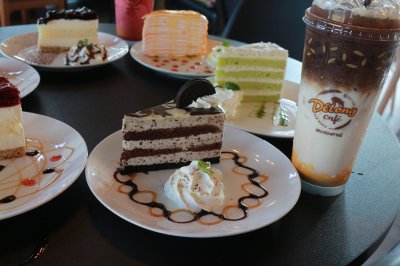 เดอลองคาเฟ่