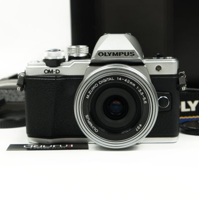 Olympus EM10II